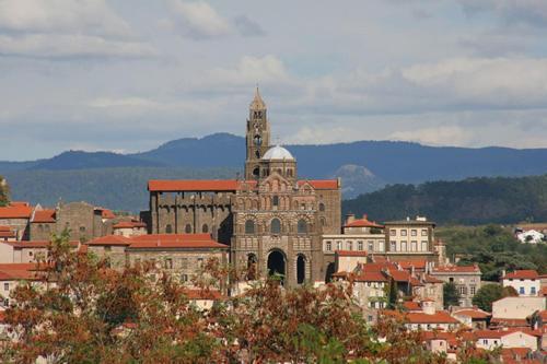 Logis Du Cagaire Apartment Le Puy-en-Velay Exterior photo